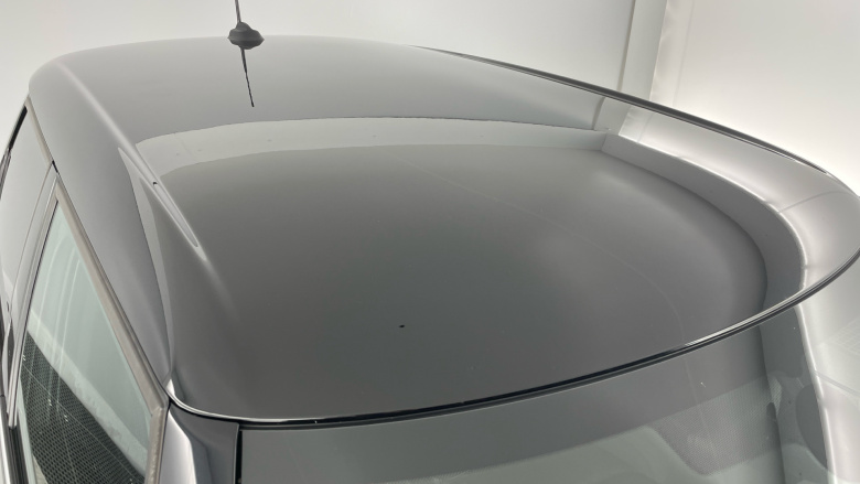 MINI Hatchback 1.5 Cooper Exclusive 5dr Auto [Comfort/Nav Pack] Petrol Hatchback